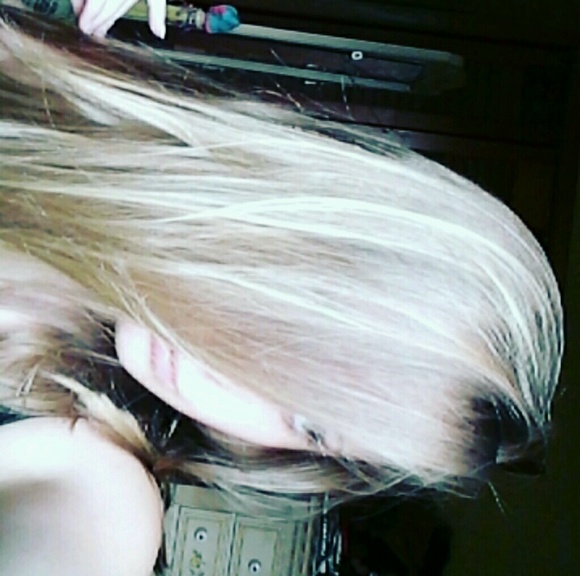 Profile Picture of Alexcis Riggins (@lexieriggins) on Poshmark