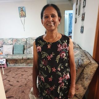 Profile Picture of Hyacinth Singh (@hyacinth.singh.39) on Facebook