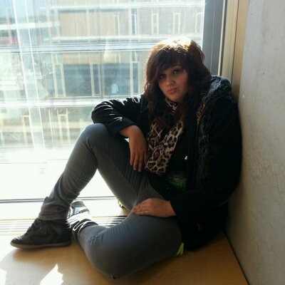 Profile Picture of Mandy Otten (@SuperMandyOh) on Twitter