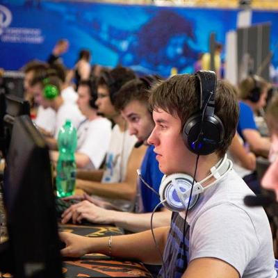 Profile Picture of Erik Němec (@reylolhack) on Twitter