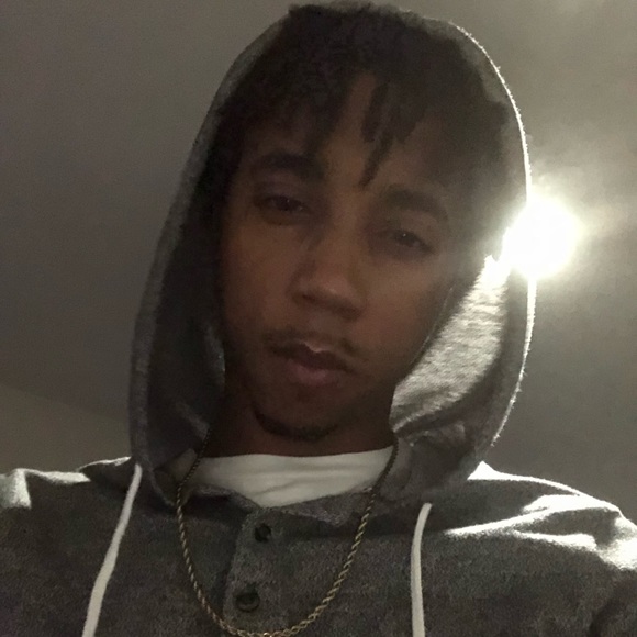 Profile Picture of Joseph Neal (@jneal92) on Poshmark