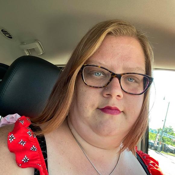 Profile Picture of Marianne David-ball (@marianne_david) on Poshmark