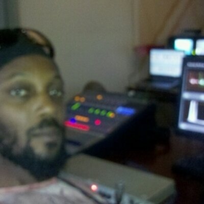 Profile Picture of Kerry Moore (@kerrymoore246) on Twitter