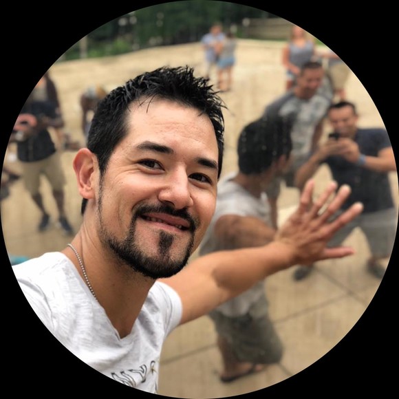 Profile Picture of Mike Bevard (@mrbeverly) on Poshmark