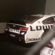 Profile Picture of James Vinson (@jamesvinson1971) on Twitter