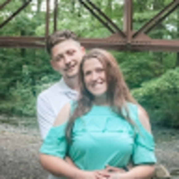 Profile Picture of Tara Frasure (@frasuretara) on Poshmark