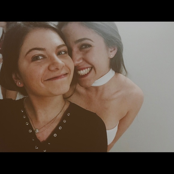 Profile Picture of Danielle Brockstein (@dbrock100) on Poshmark