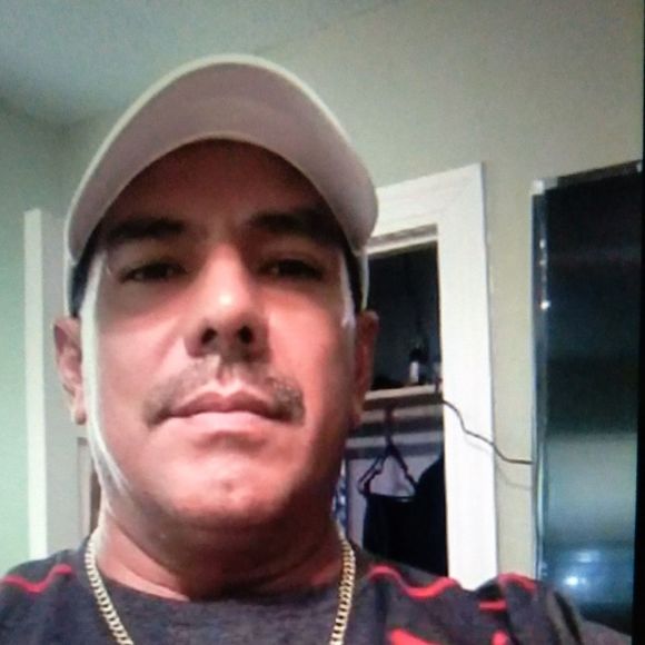 Profile Picture of Fernando Barragan (@fbarragan063) on Poshmark