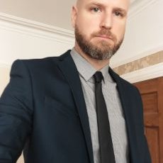 Profile Picture of Simon Glover (@SimonGloverRMHN) on Twitter