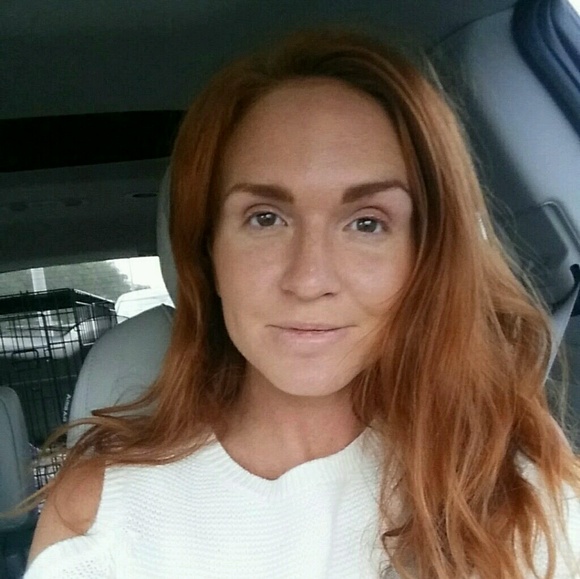 Profile Picture of Kate Rengel (@katerengel) on Poshmark