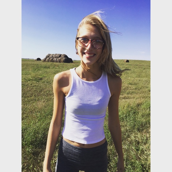 Profile Picture of Nora Greer (@nmgreer) on Poshmark