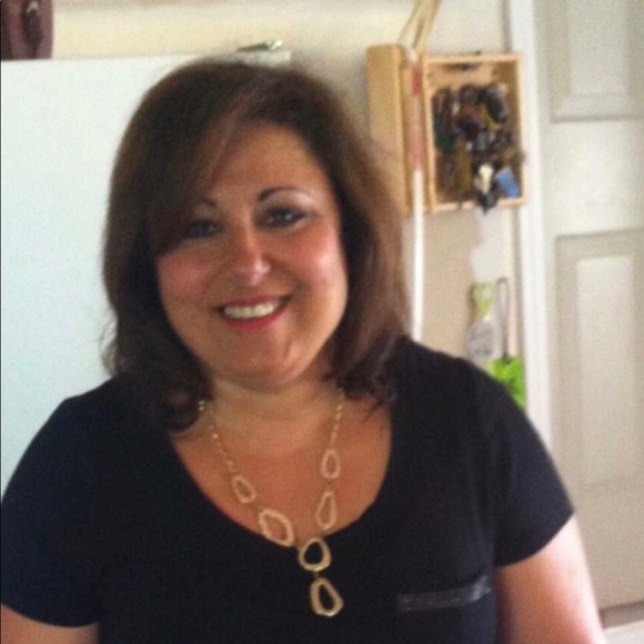 Profile Picture of Christone Klein (@ciklein48) on Poshmark