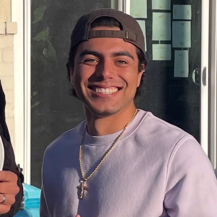 Profile Picture of Patrick (@palvarezz) on Tiktok