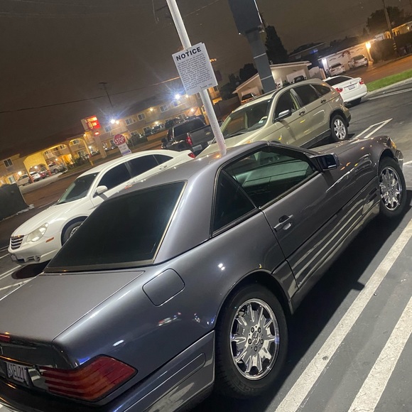 Aaron Velazquez - Poshmark Profile Picture of Aaron Velazquez (@quiet310) on Poshmark