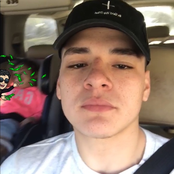 Profile Picture of Mario Abrego (@princemariio) on Poshmark