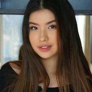 Profile Picture of Bella Wang (@bellawang098) on Myspace