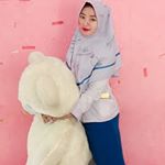 Profile Picture of dewi ratna sari (@eewiikk) on Instagram