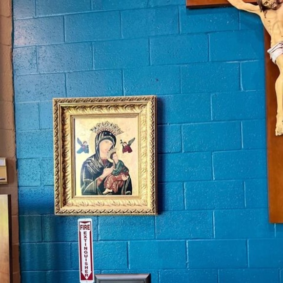 Profile Picture of Nechole Gonzalez (@ggnikki27) on Poshmark