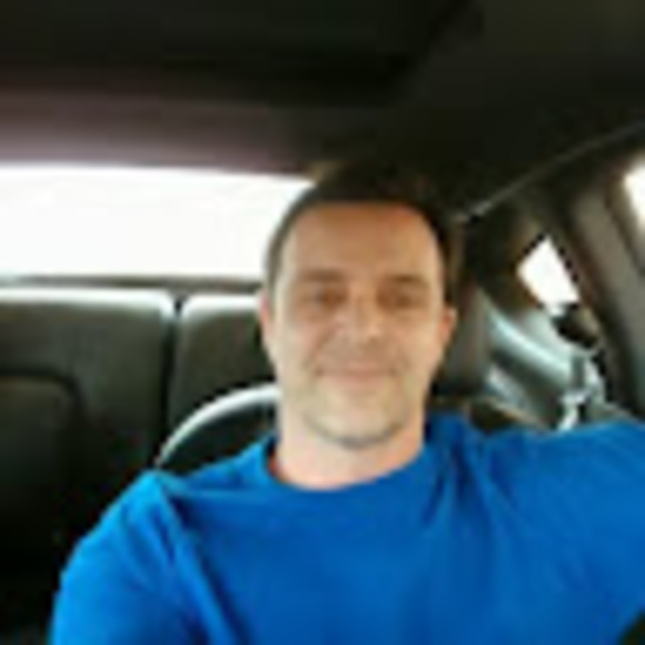 Profile Picture of Steven Kelsheimer (@funinazsun123) on Poshmark