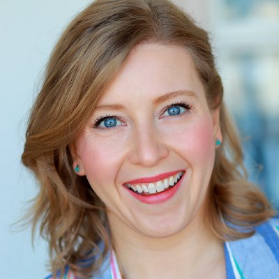 Profile Picture of Jamie Farrell (@NotRelated2Will) on Twitter