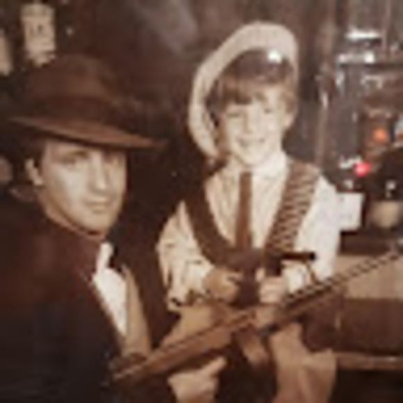 Profile Picture of Scotty Lepper (@scottylepper) on Poshmark