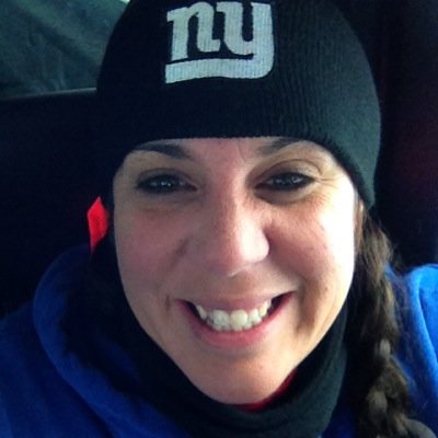 Profile Picture of Heather Moses (@mosey32) on Twitter