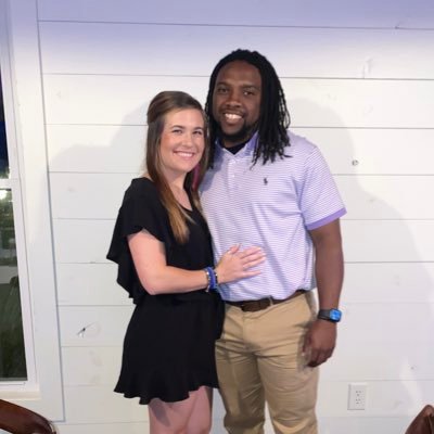 Profile Picture of Jeremiah Robertson (@_CoachRob28) on Twitter