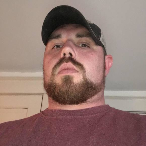 Profile Picture of Kenneth Weeks (@kweeks441) on Poshmark