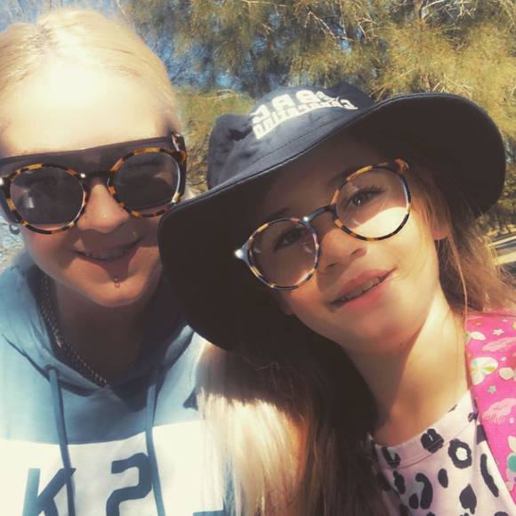 Profile Picture of Sharlette Clark (@sharlette_clark) on Poshmark