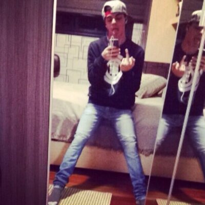 Profile Picture of  ☯ Cauê Guilhem  ☯ (@caueguilhem) on Twitter