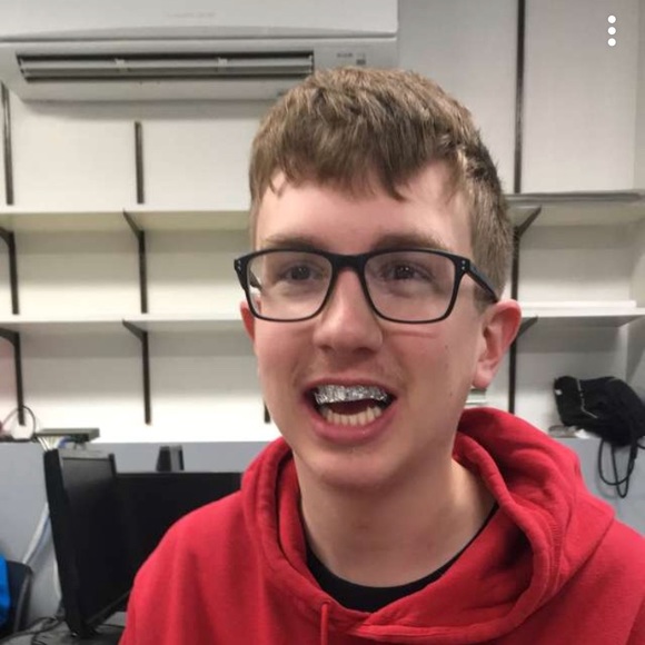 Profile Picture of Jhett Walker (@lilfost) on Poshmark