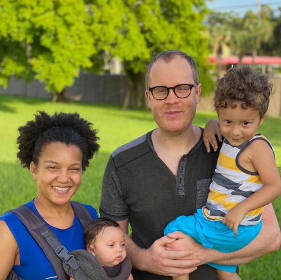 Profile Picture of Lisa Kelland (@hotlisak) on Poshmark