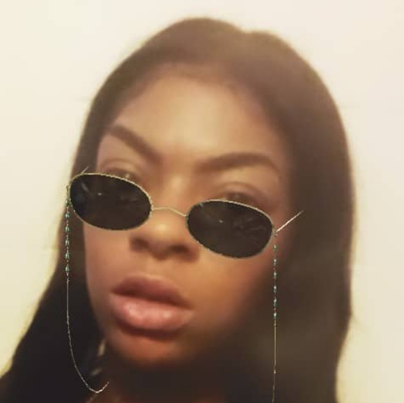 Profile Picture of Mavis Lindsey (@mavisl1) on Poshmark