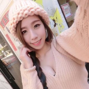 Profile Picture of Juliana Agnes (@juliana.agnes) on Myspace