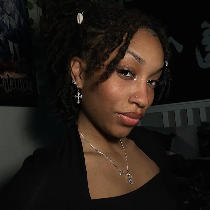 Profile Picture of chamira (@@kiing.miraaa) on Tiktok