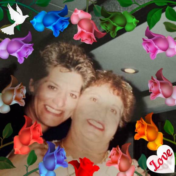 Profile Picture of Dorice Delaurie (@pescara) on Poshmark