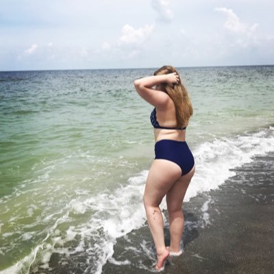 Profile Picture of Taylor Westhoff (@TaylorRenayW) on Twitter