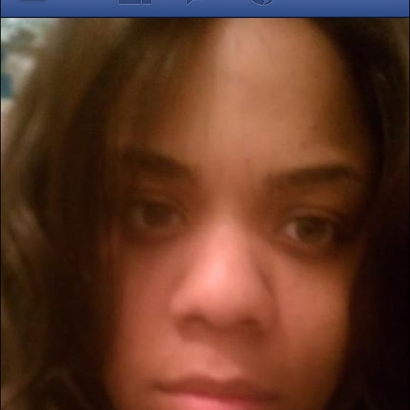 Profile Picture of M Womack (@mblocker) on Poshmark