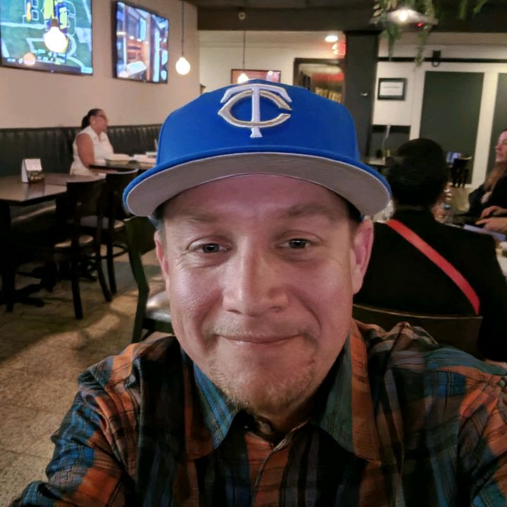Profile Picture of jasonroeser (@jason_roeser) on Tiktok