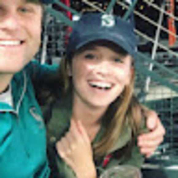 Profile Picture of Maggie Altergott (@mlca24) on Poshmark