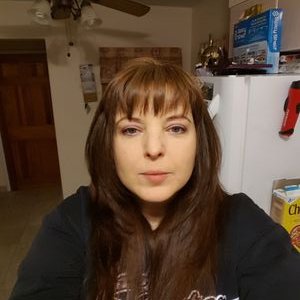 Profile Picture of Lisa Downs (@LisaAnnDowns) on Twitter