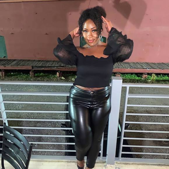 Profile Picture of Christina Epps (@christinaepp774) on Poshmark