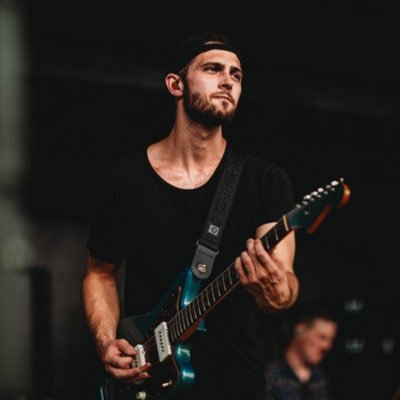 Profile Picture of Josh Beatty (@AutoStart) on Twitter