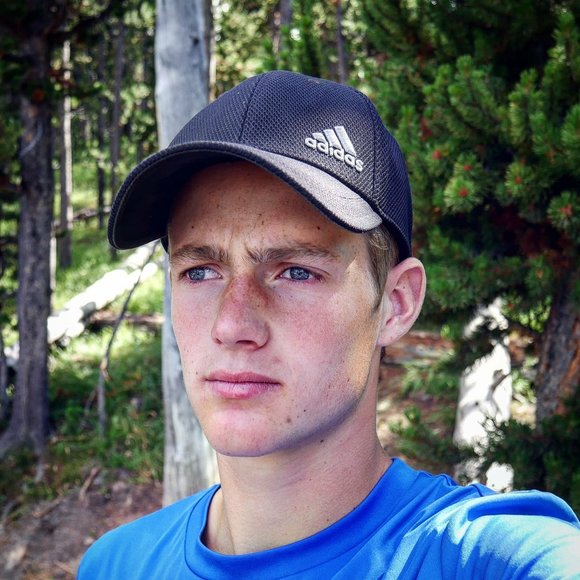 Profile Picture of Daniel Mcguire (@dmrocket100) on Poshmark