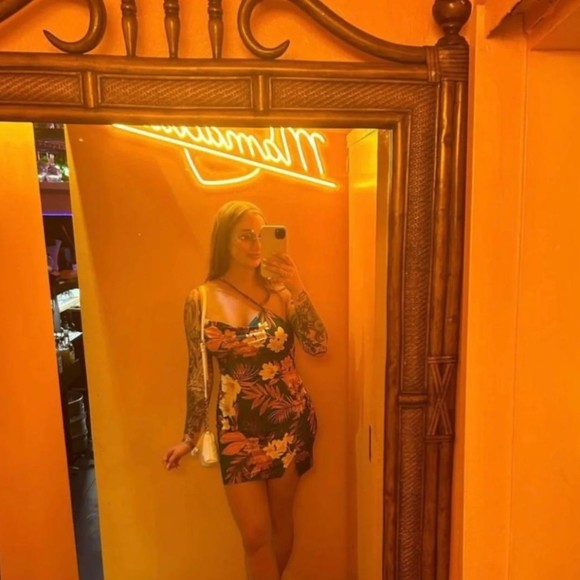 Profile Picture of James Grist (@james1450) on Poshmark