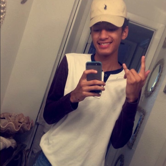 Profile Picture of Jairo Peña (@jairopena235) on Poshmark