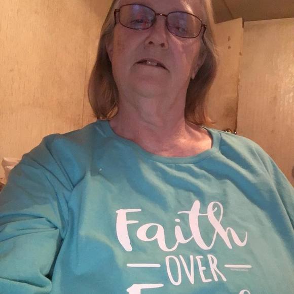 Profile Picture of Marchell Hodge (@marchellhodge) on Poshmark