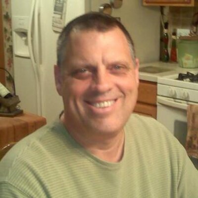 Profile Picture of John Manak (@johnmanak1) on Twitter