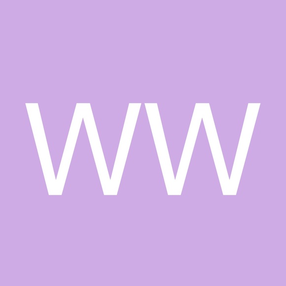 Profile Picture of Willow Willow (@mswillow) on Poshmark