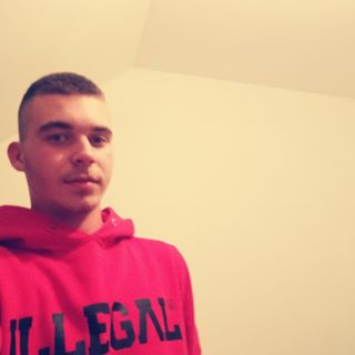 Profile Picture of Adam Dobroň (@adam.dobrondobo) on Facebook